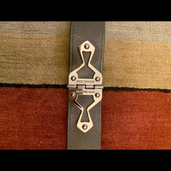 Michael Kors Belt - Picture 2 of 6